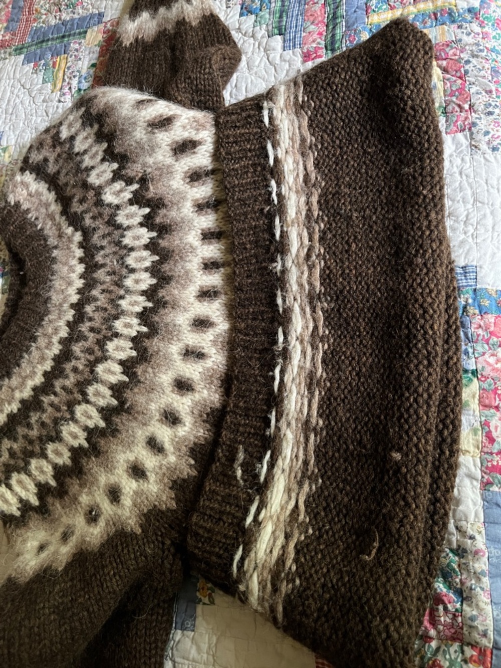 Brown and Cream Knit Sweater 100% wool - Picture 3 of 4